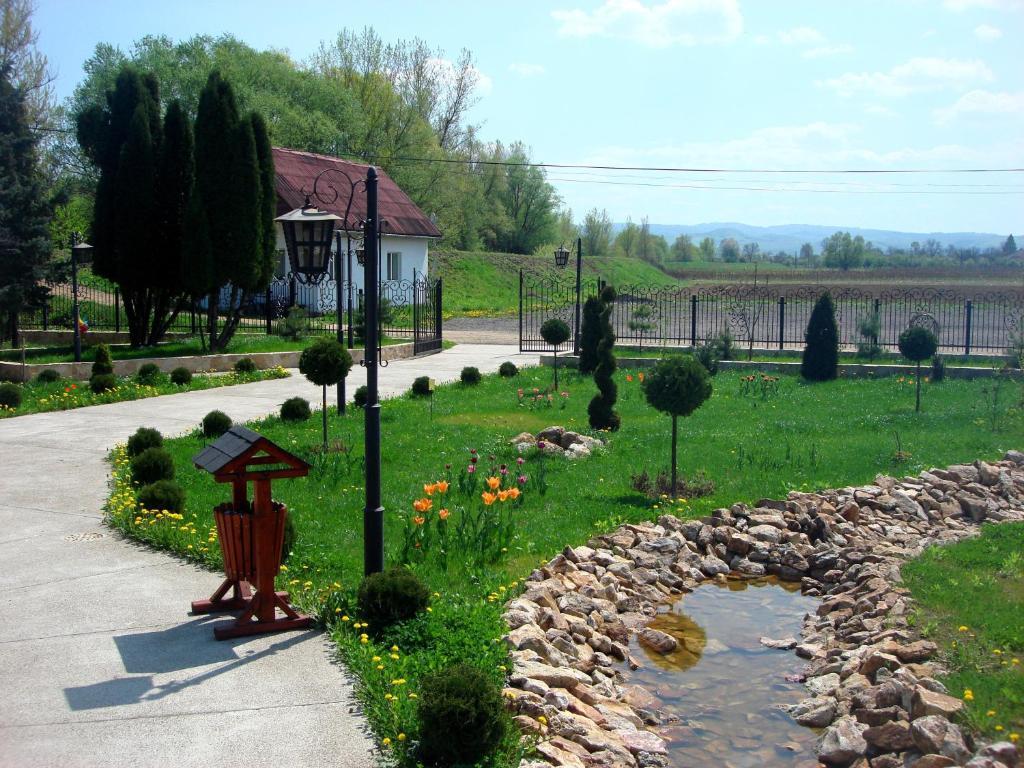 Pension La Taticu Săcălăşeni Dış mekan fotoğraf